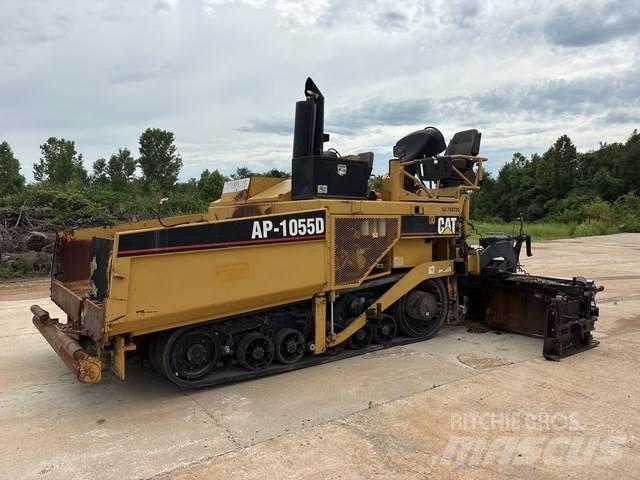 CAT AP-1055D Asfaltudlæggere
