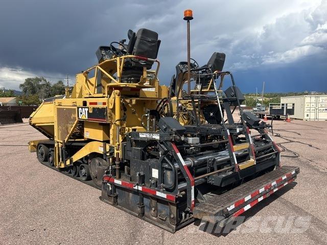 CAT AP1055D Asfaltudlæggere