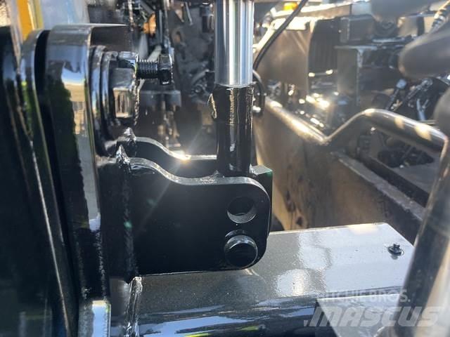 CAT AP1055F Asfaltudlæggere