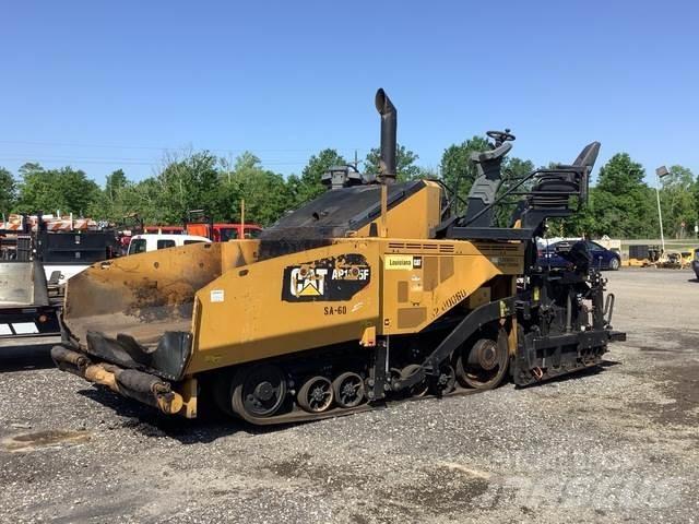 CAT AP1055F Asfaltudlæggere