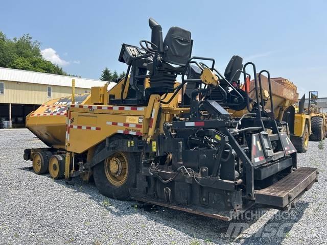 CAT AP600D Asfaltudlæggere