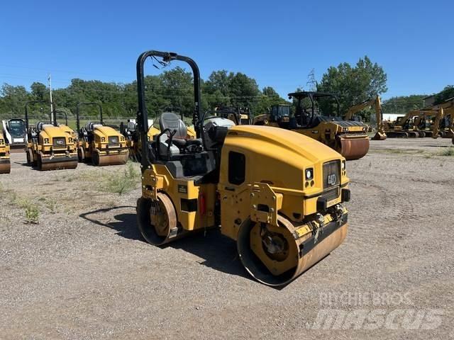 CAT CB2.7 Tvilling tromle