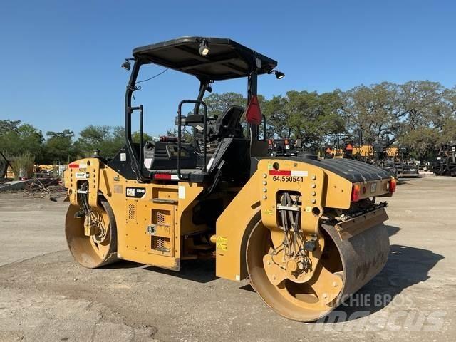CAT CB44B Tvilling tromle