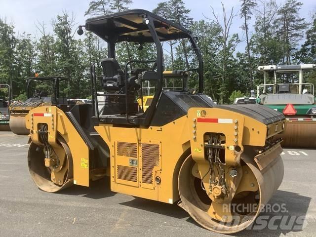 CAT CB44B Tvilling tromle