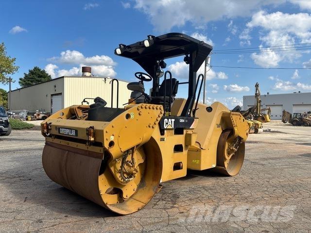 CAT CB54 XW Tvilling tromle