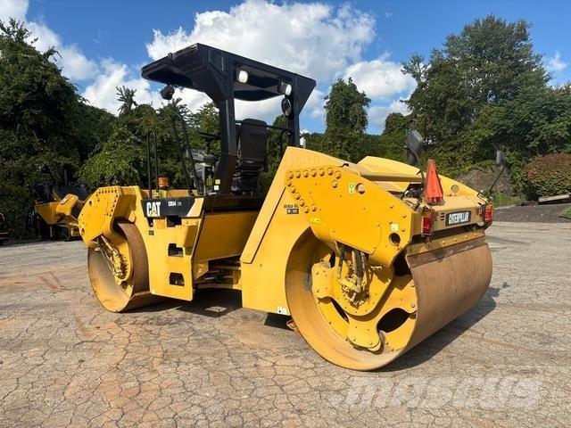 CAT CB54 XW Tvilling tromle