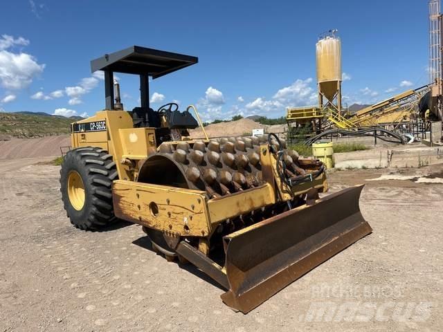 CAT CP-563C Enkelt tromle
