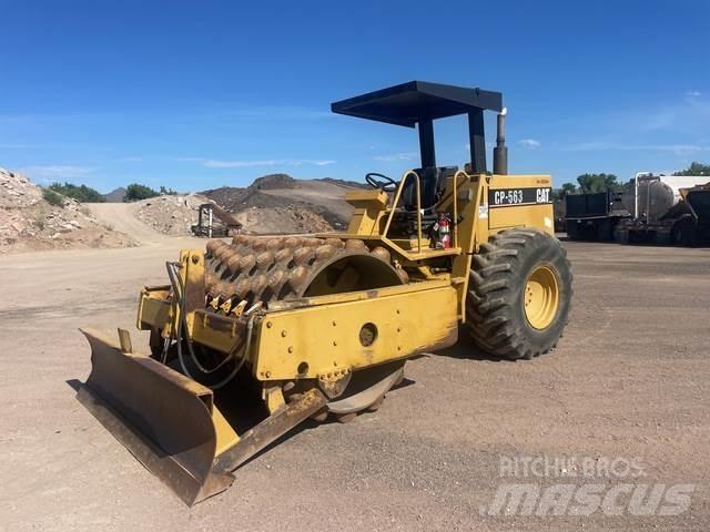CAT CP563 Enkelt tromle