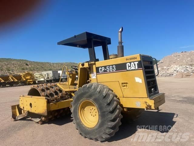 CAT CP563 Enkelt tromle