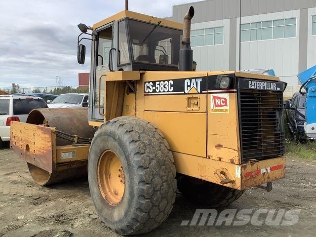 CAT CS-583C Enkelt tromle