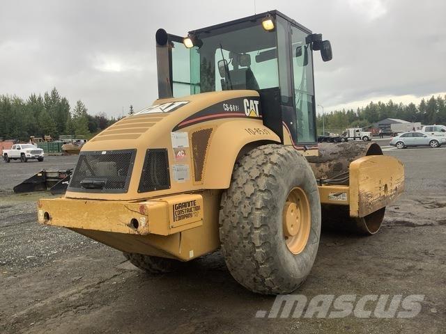 CAT CS-683 Enkelt tromle