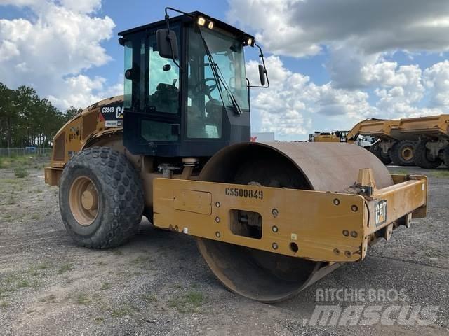 CAT CS54B Enkelt tromle