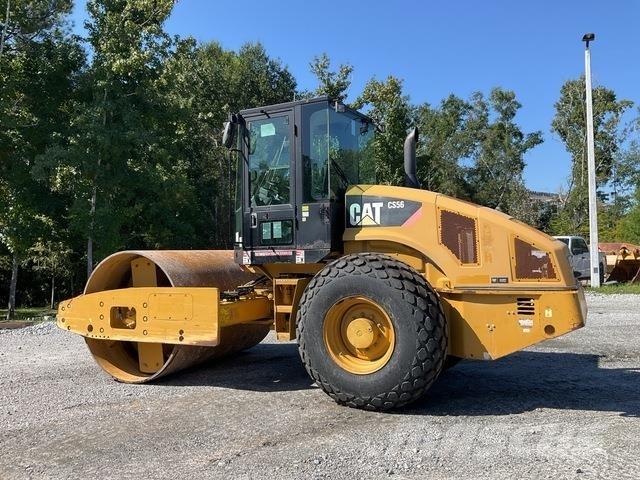 CAT CS56 Enkelt tromle
