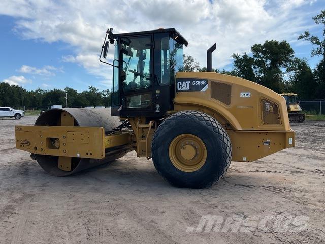 CAT CS66B Enkelt tromle