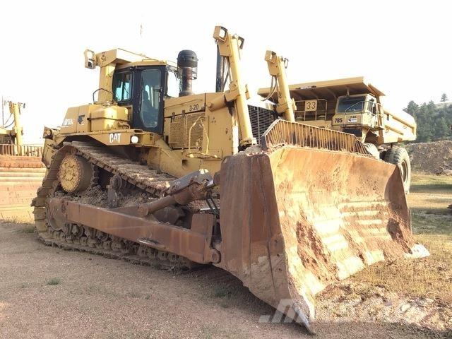 CAT D10R Bulldozer på larvebånd