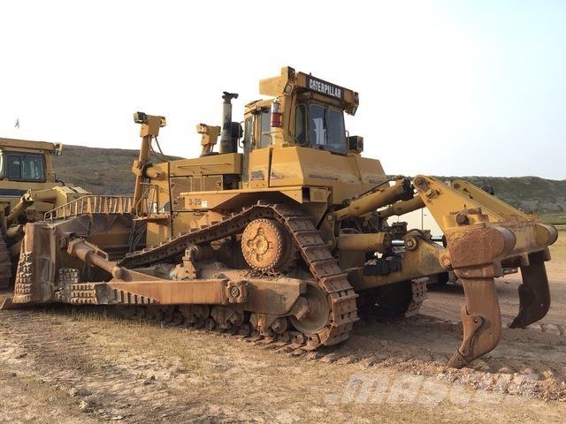 CAT D10R Bulldozer på larvebånd