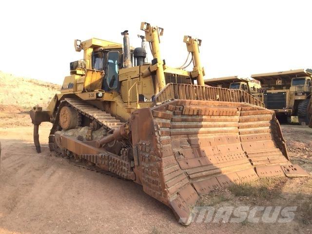 CAT D10R Bulldozer på larvebånd