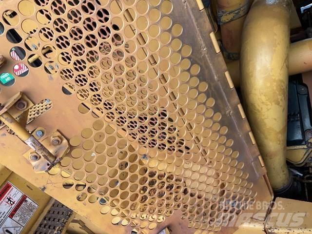 CAT D10T Bulldozer på larvebånd