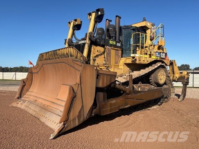 CAT D10T Bulldozer på larvebånd