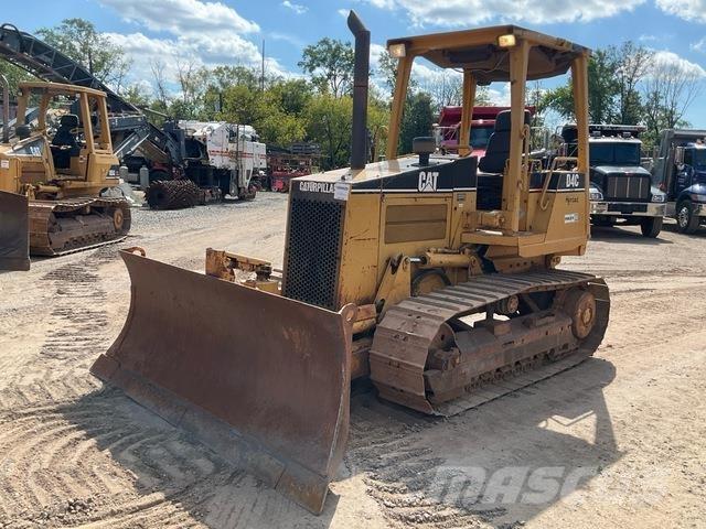 CAT D4C Bulldozer på larvebånd