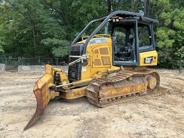 CAT D4K2 XL Bulldozer på larvebånd
