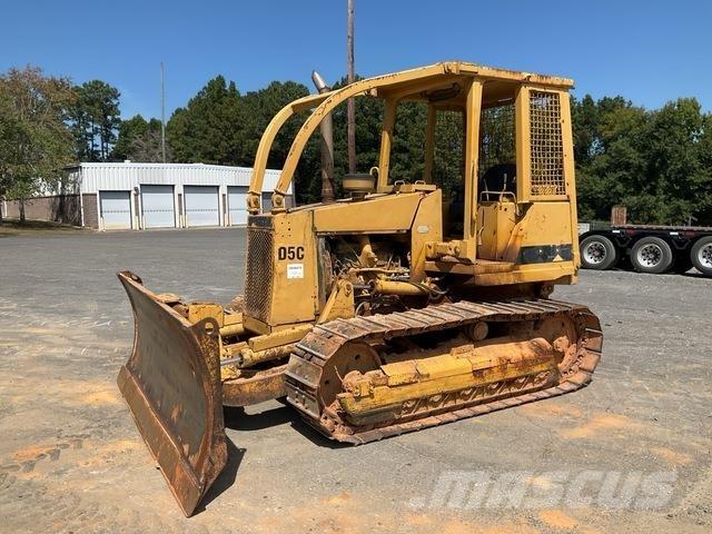 CAT D5C Bulldozer på larvebånd