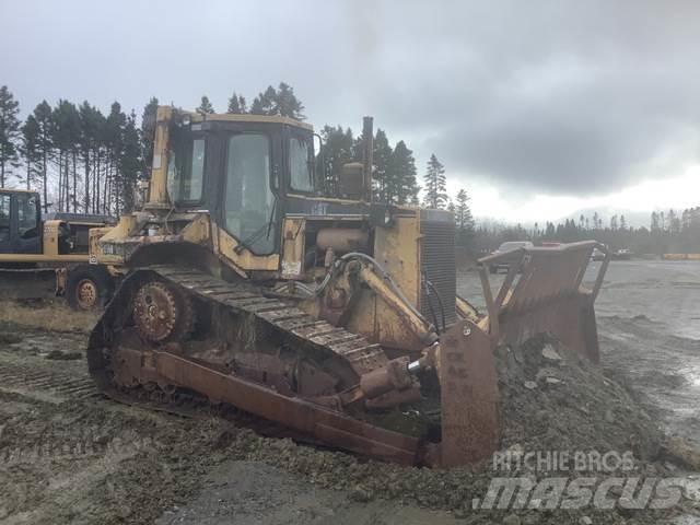 CAT D6 Bulldozer på larvebånd