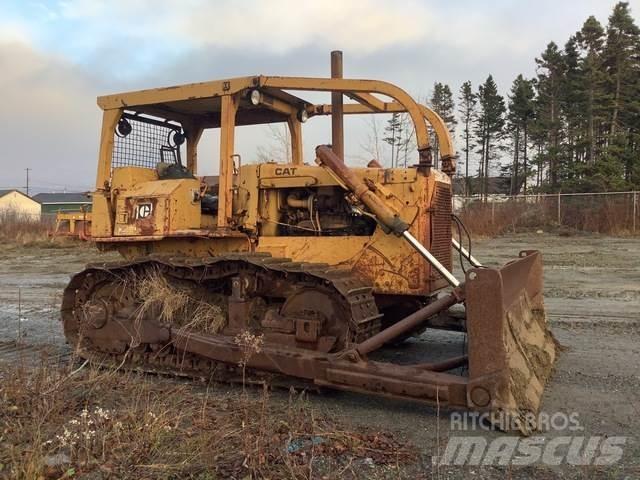 CAT D6D Bulldozer på larvebånd