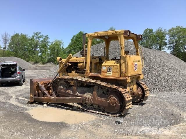 CAT D6D Bulldozer på larvebånd
