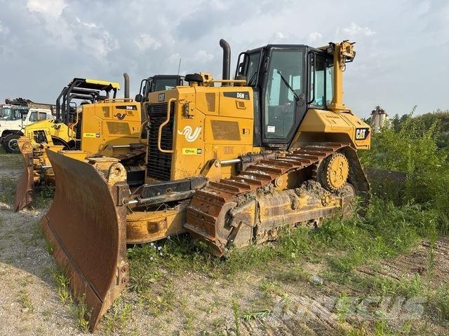 CAT D6N XL Bulldozer på larvebånd