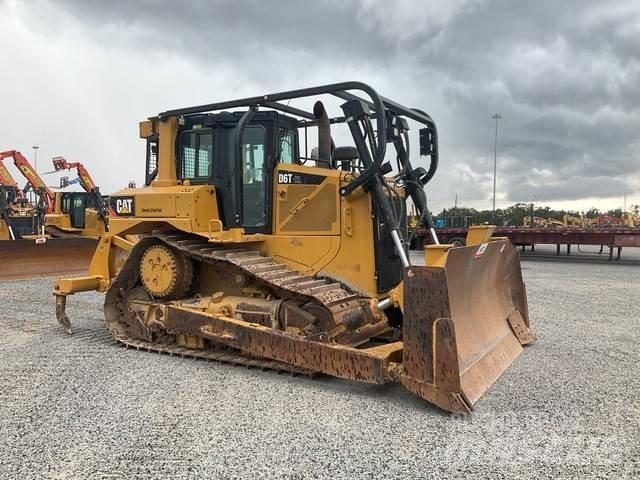 CAT D6T XL Bulldozer på larvebånd