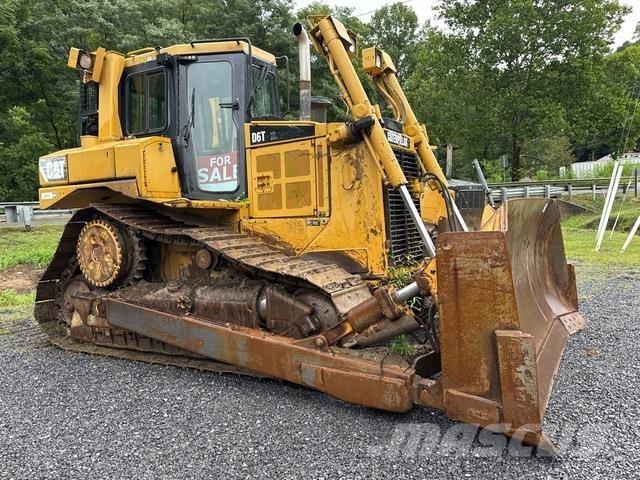 CAT D6T XL Bulldozer på larvebånd