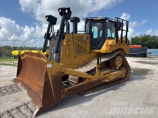 CAT D7 Bulldozer på larvebånd