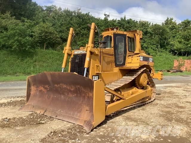 CAT D7H Bulldozer på larvebånd