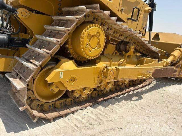CAT D8 Bulldozer på larvebånd