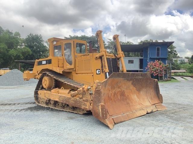 CAT D8N Bulldozer på larvebånd