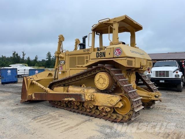 CAT D8N Bulldozer på larvebånd
