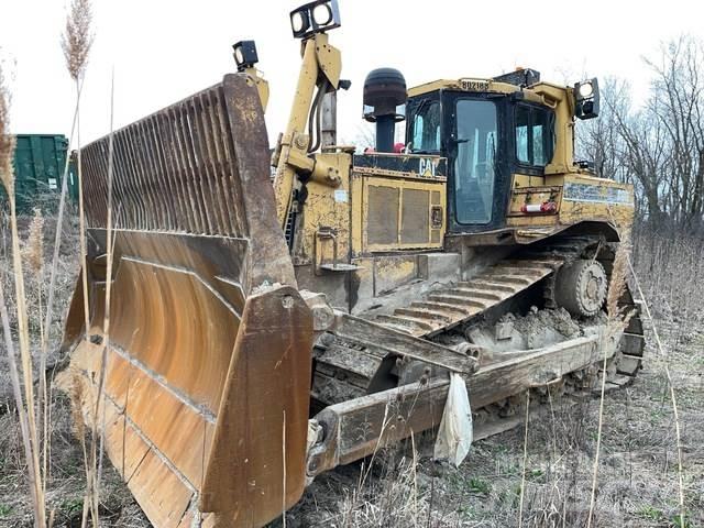 CAT D8R Bulldozer på larvebånd