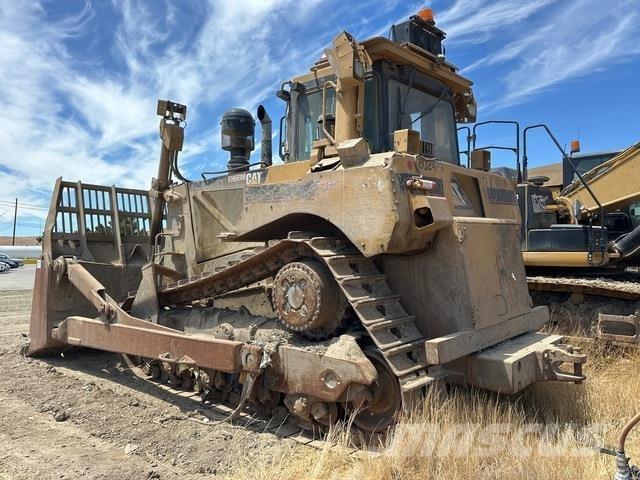 CAT D8T Bulldozer på larvebånd