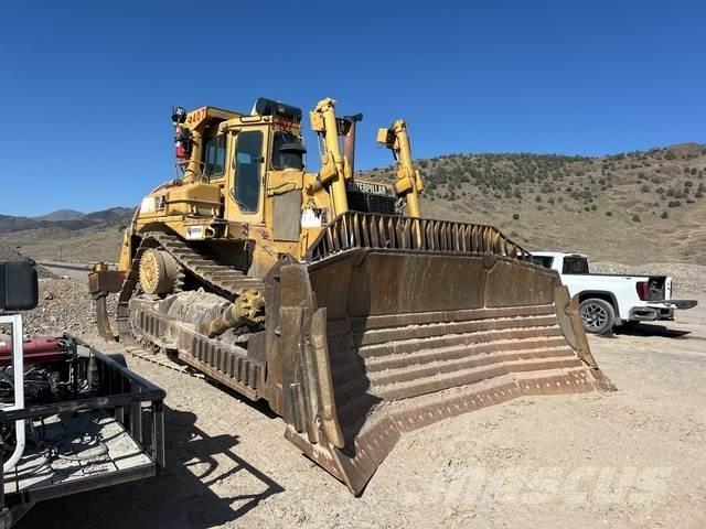 CAT D9N Bulldozer på larvebånd