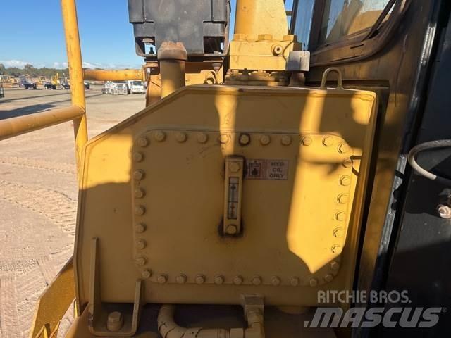 CAT D9T Bulldozer på larvebånd