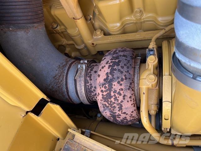CAT D9T Bulldozer på larvebånd
