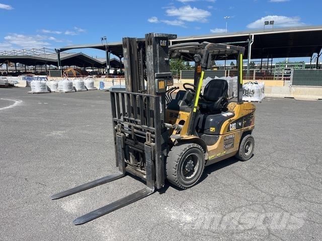 CAT DP30NT Gaffeltrucks - andre