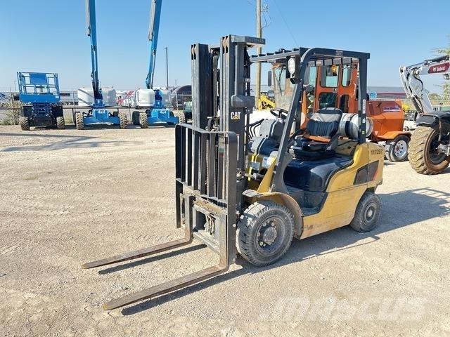 CAT GP25N Gaffeltrucks - andre