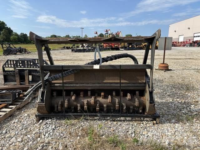 CAT HM418C Buskryddere / Grenknusere