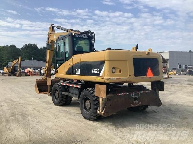 CAT M322D Gravemaskiner på hjul