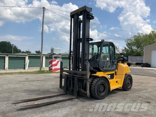 CAT P20000 Gaffeltrucks - andre