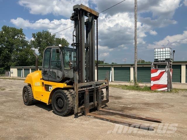 CAT P20000 Gaffeltrucks - andre