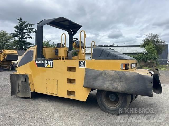 CAT PS-360C Tromle med luftdæk