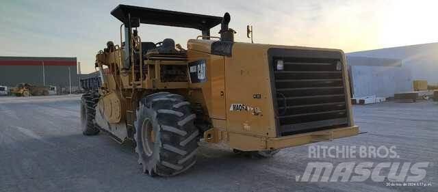 CAT RM300 Jordvibrationstromler
